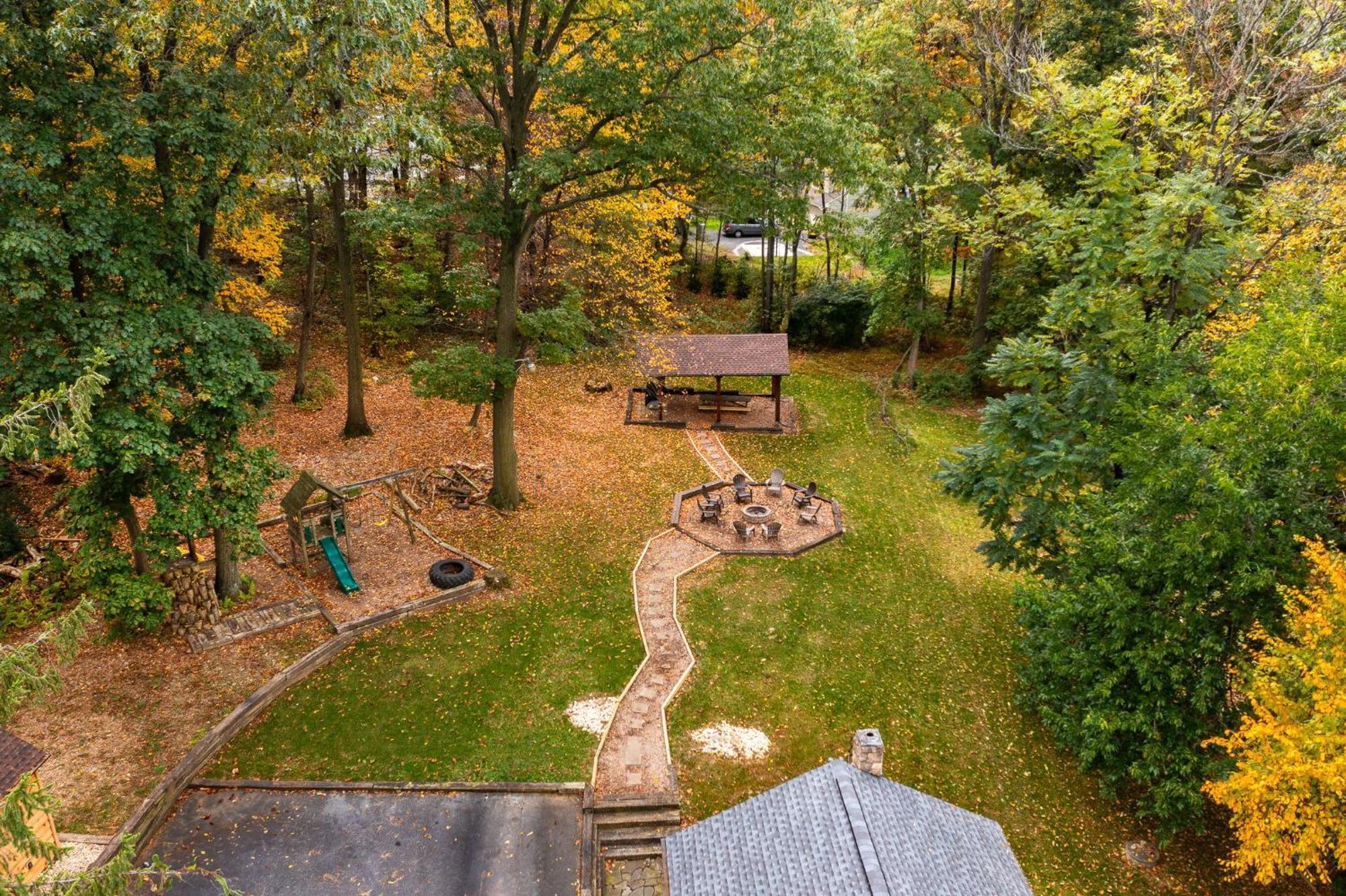 Appartamento 5 Bd W Hottub - Mins To Hunting Hiking & Fishing New Providence Esterno foto